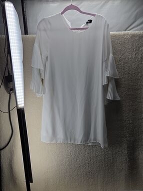 Lulu's White Tiered Ruffle Sleeve Blouse
